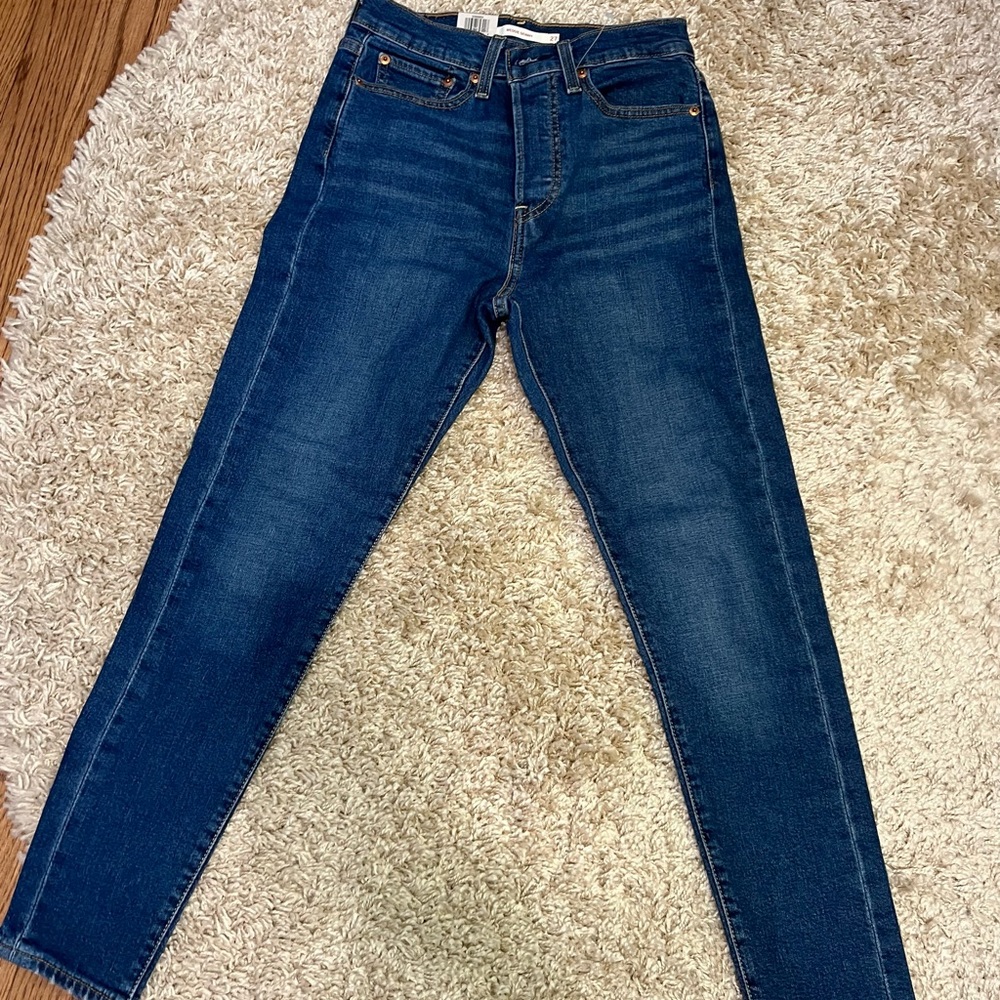 Levi skinny wedgie jeans